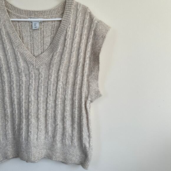Cupcakes and Cashmere Cable Knit Sweater Best V-Neck Neutral Pullover LARGE - Picture 5 of 10